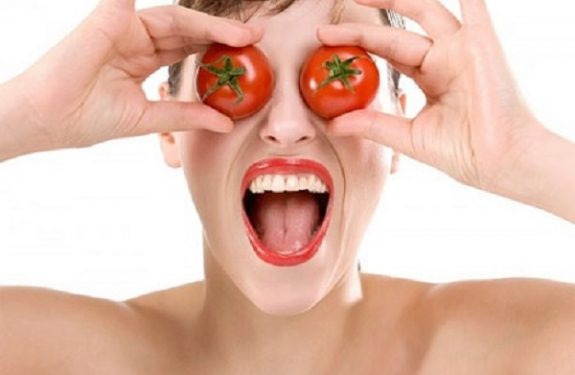 Chữa cận thị bằng cà chua